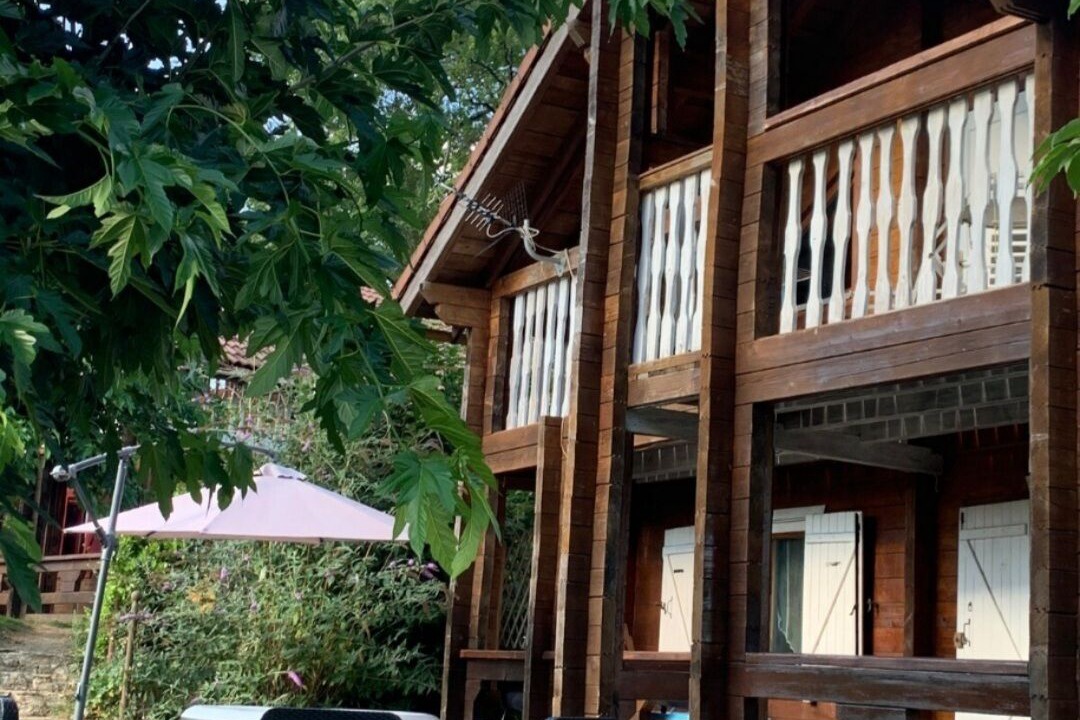 Photo of Patio Balcony in Flavignac