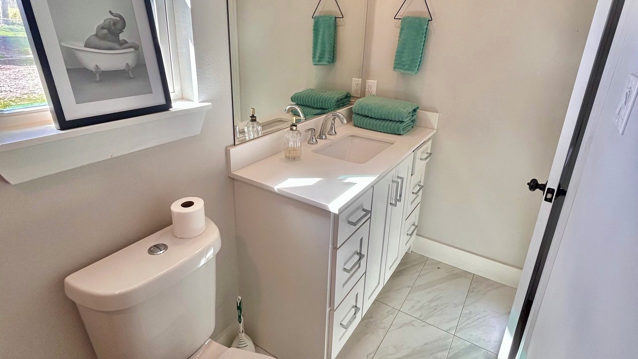 Photo of Bathroom in Oak Cliff