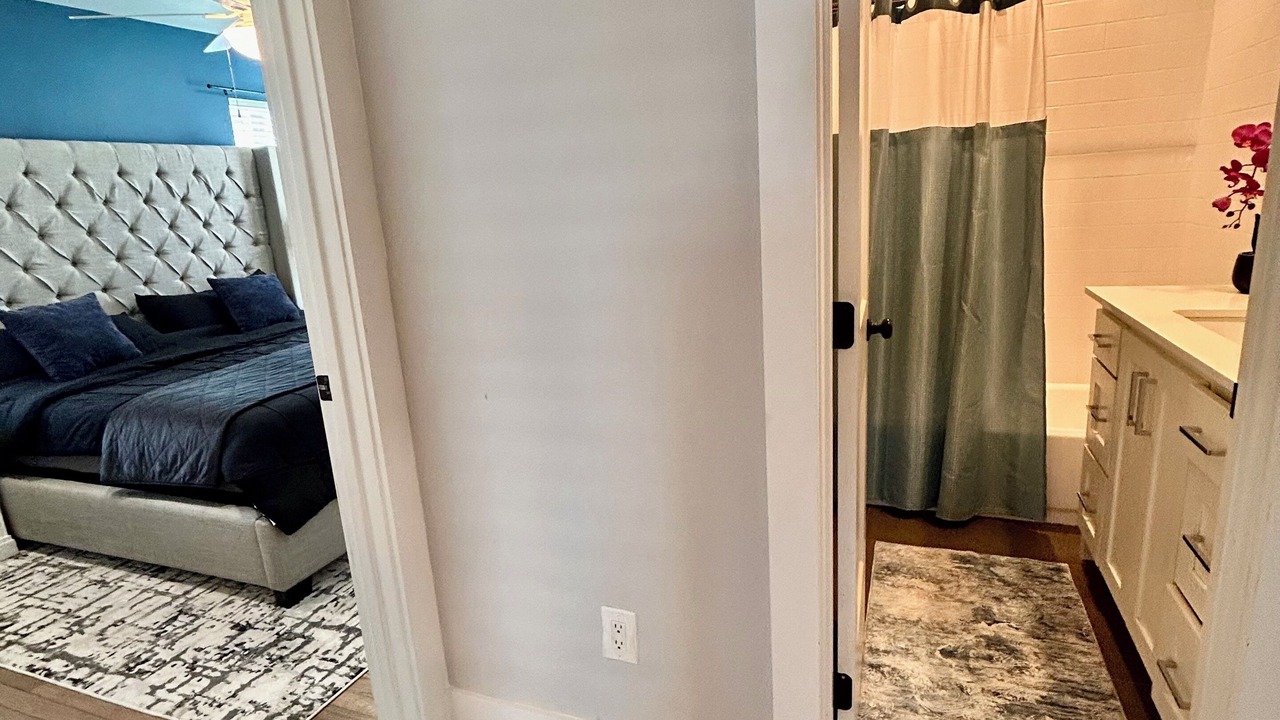Photo of Bedroom in Oak Cliff