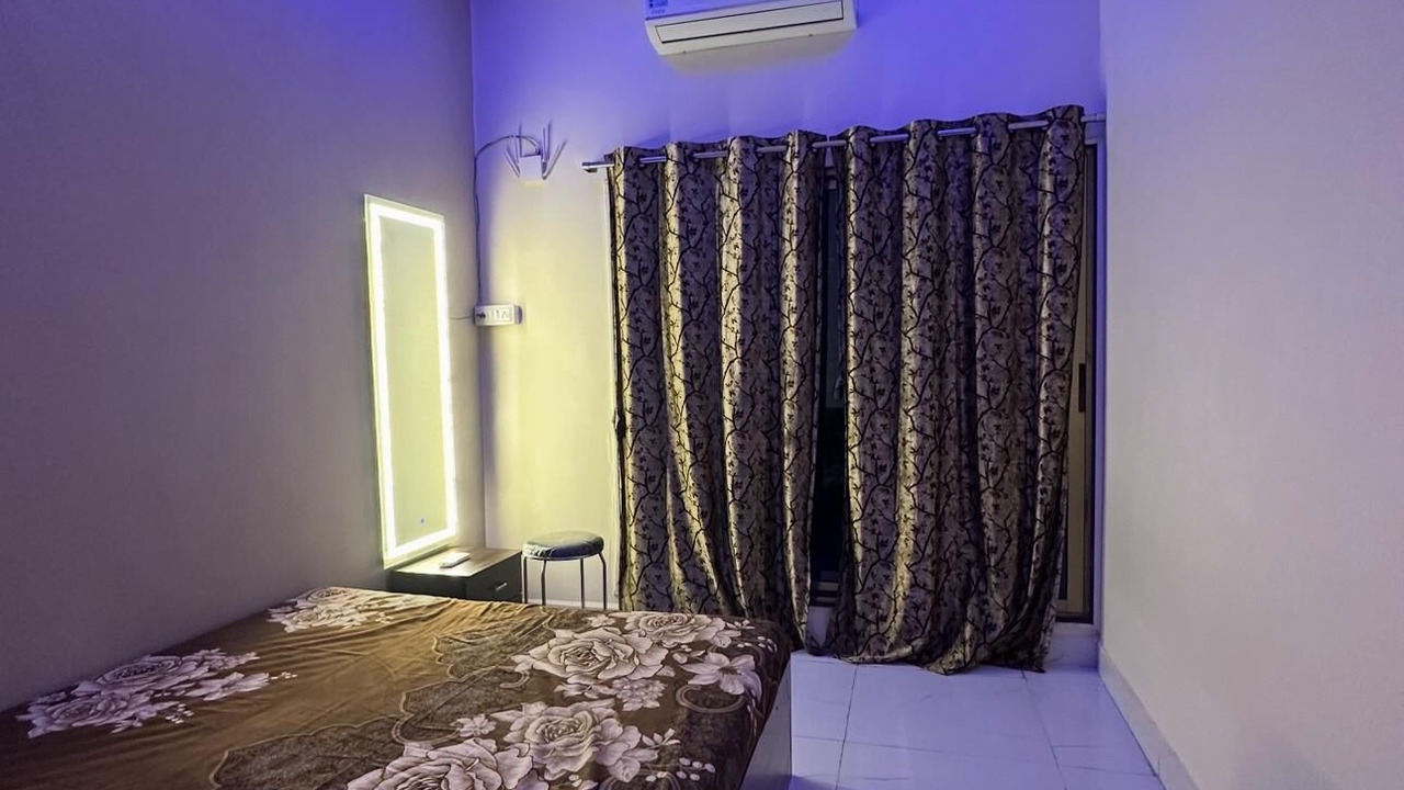 Photo of Bedroom in Andheri West