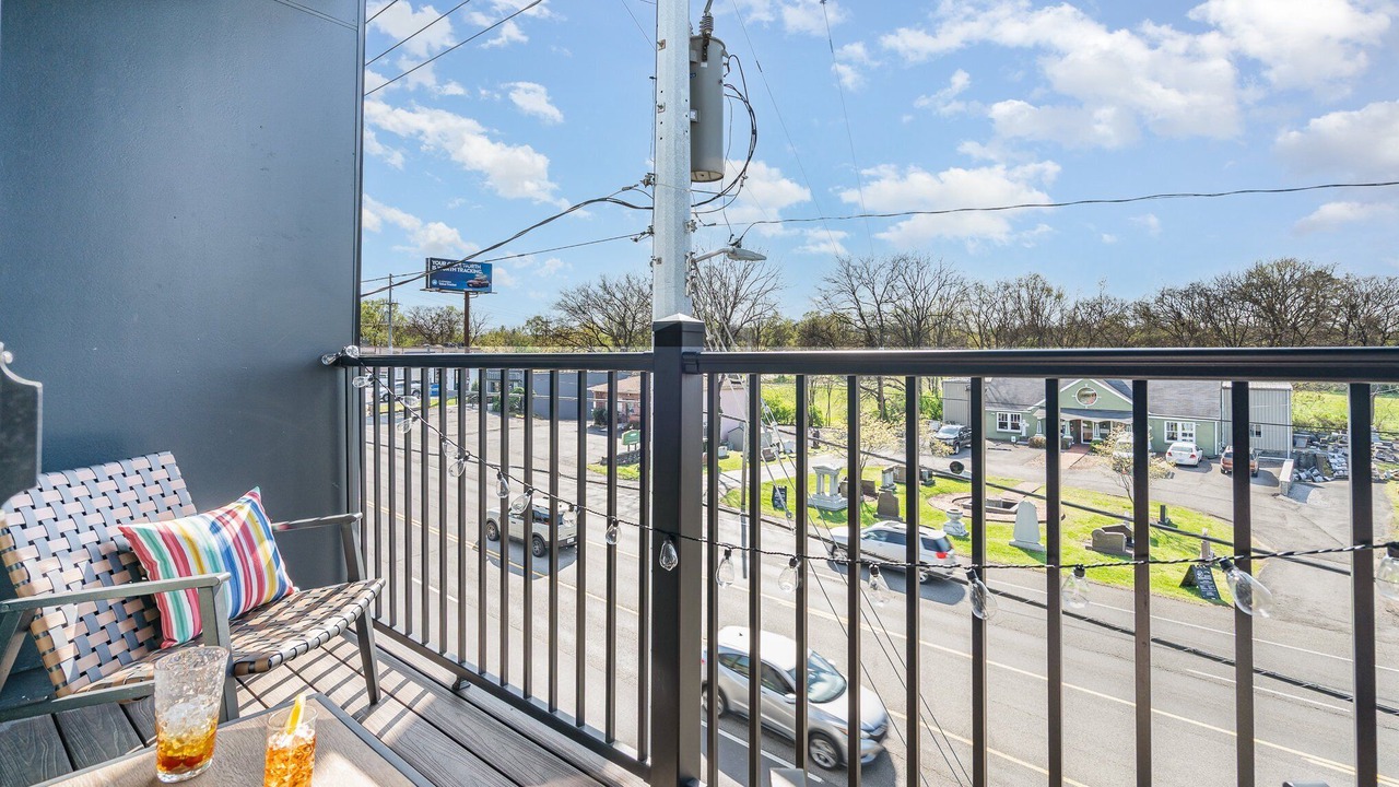 Photo of Patio Balcony in Inglewood