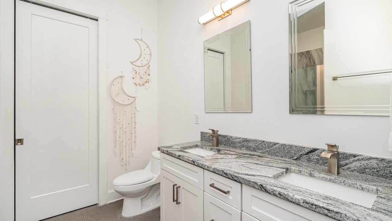 Photo of Bathroom in Inglewood