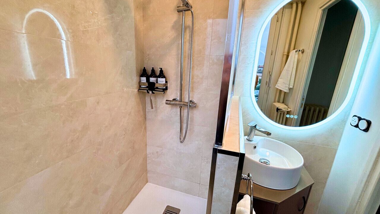 Photo of Bathroom in Limoges