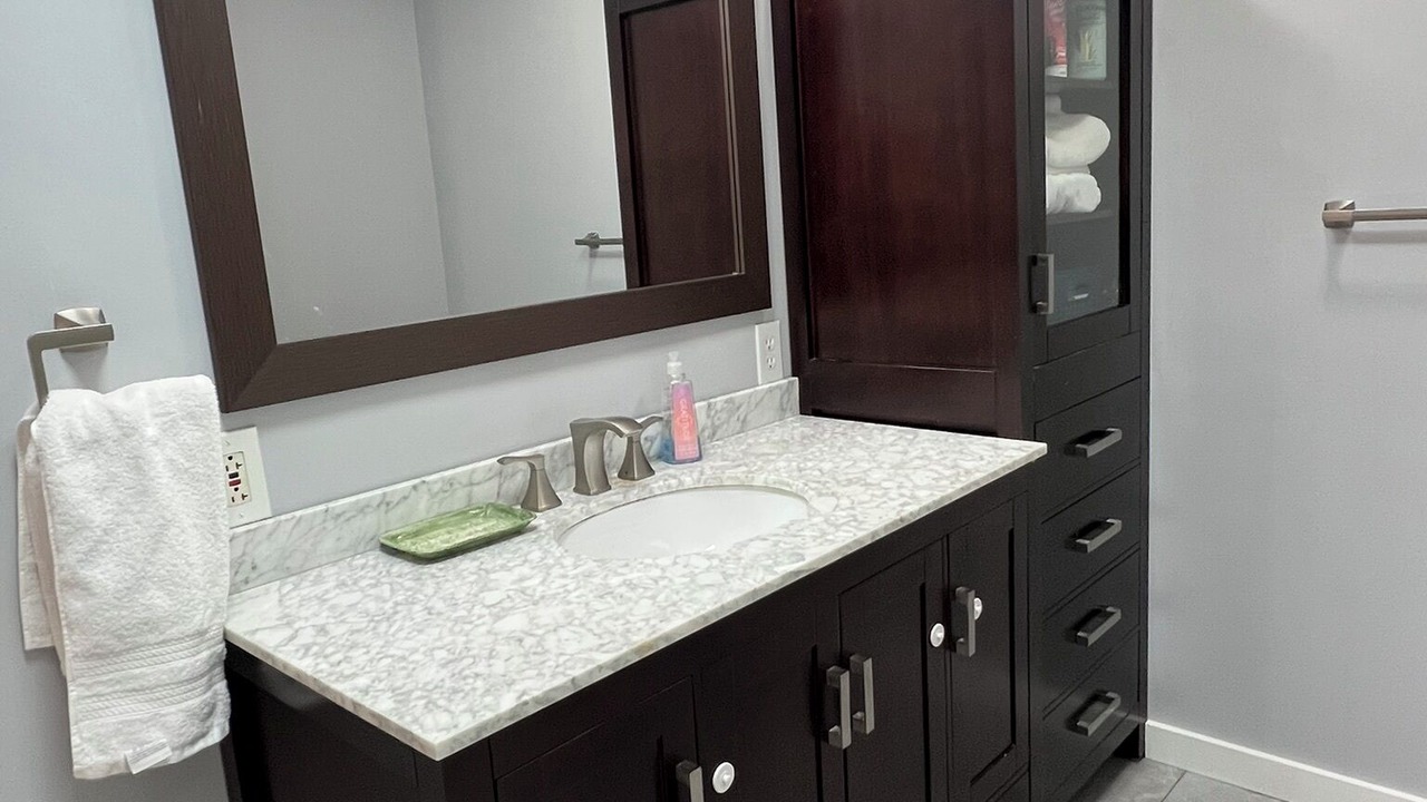 Photo of Bathroom in Shawanese