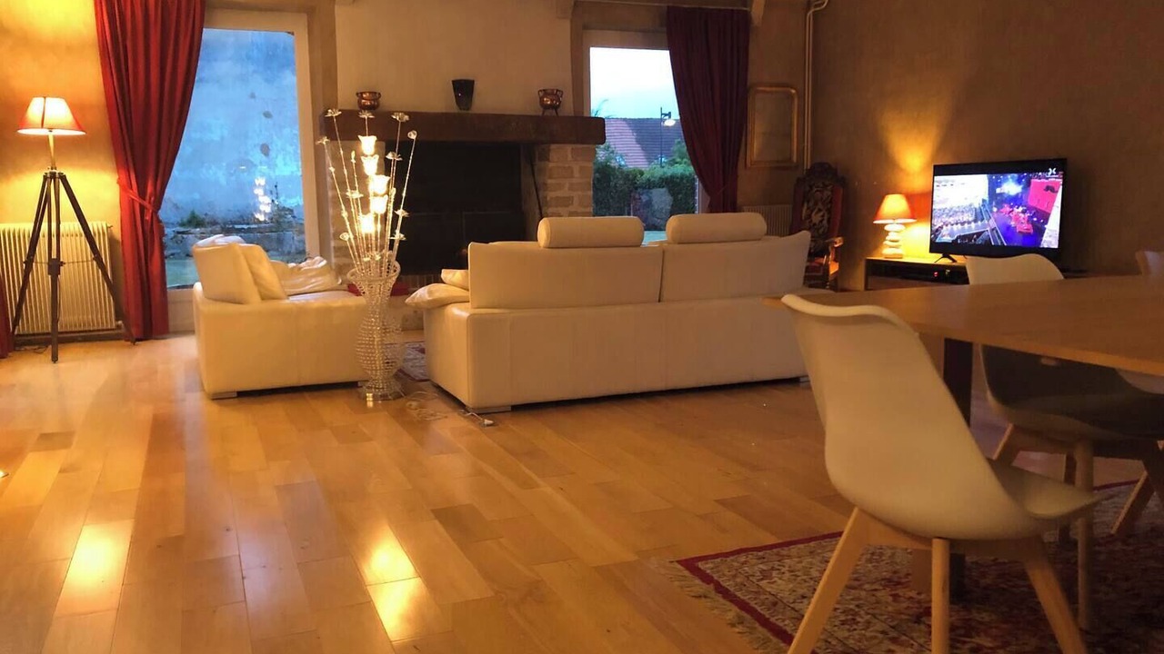 Photo of Livingroom in Bailleau-l'Eveque