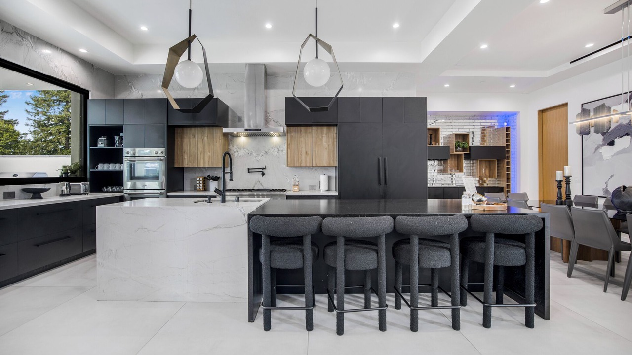 Photo of Kitchen in Woodland Hills