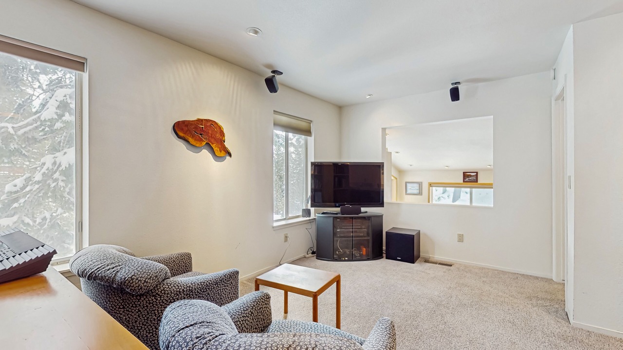 Photo of Livingroom in Upper Kingsbury
