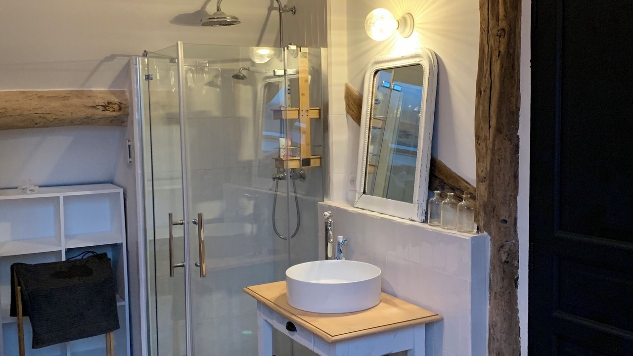 Photo of Bathroom in Tourouvre-au-Perche