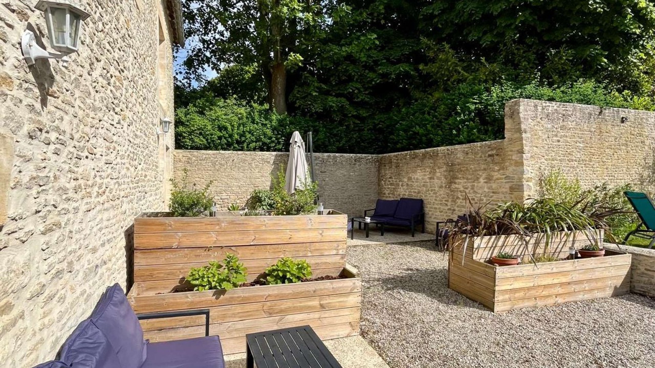 Photo of Patio Balcony in Saint-Come-de-Fresne