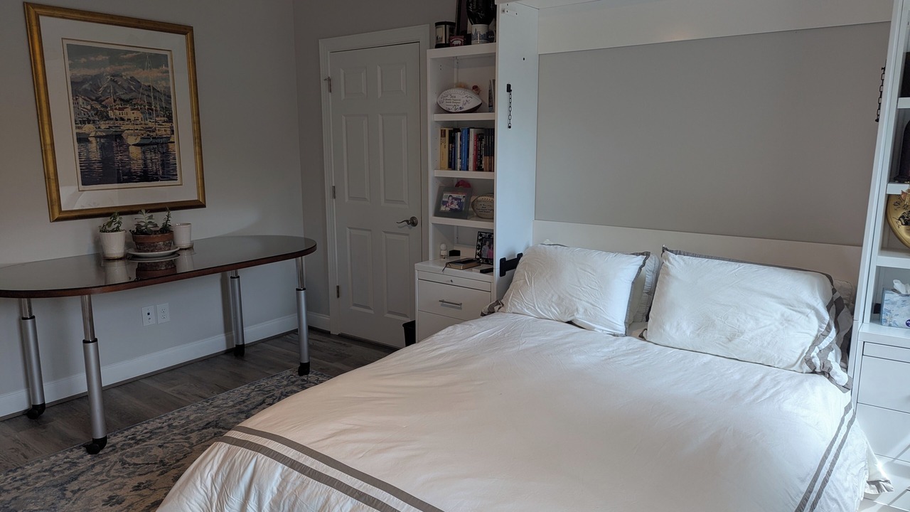 Photo of Bedroom in Mountainbrook
