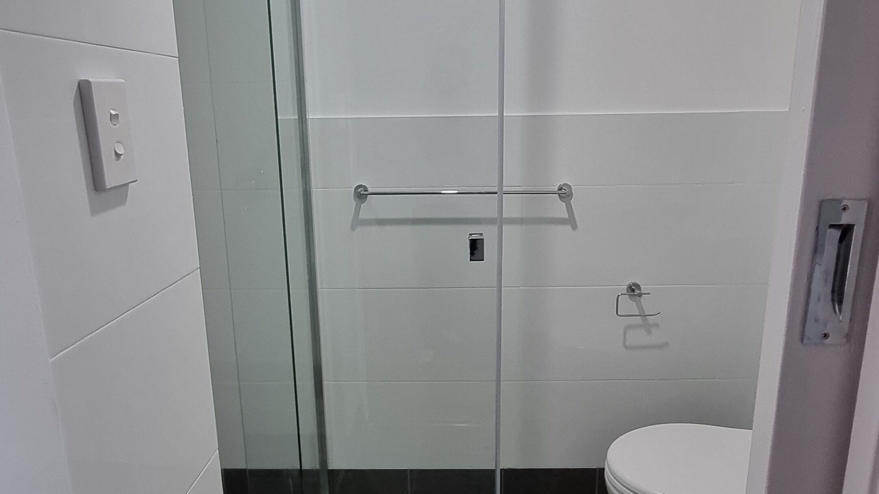 Photo of Bathroom in Surrey Downs