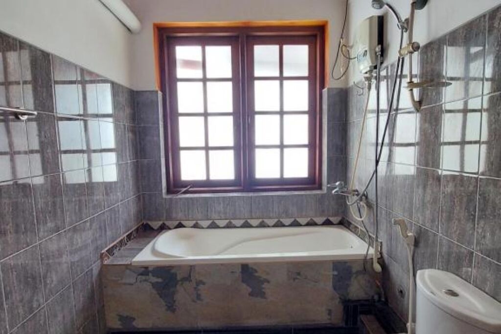 Photo of Bathroom in Kandy