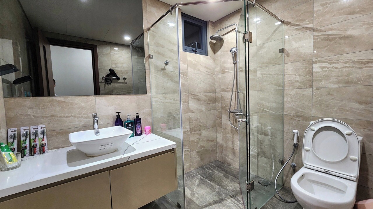 Photo of Bathroom in Tu Liem