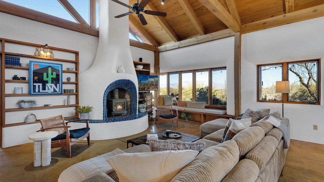Photo of Livingroom in Tucson