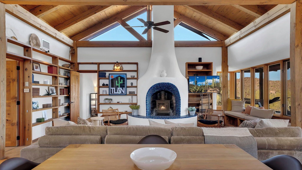 Photo of Livingroom in Tucson