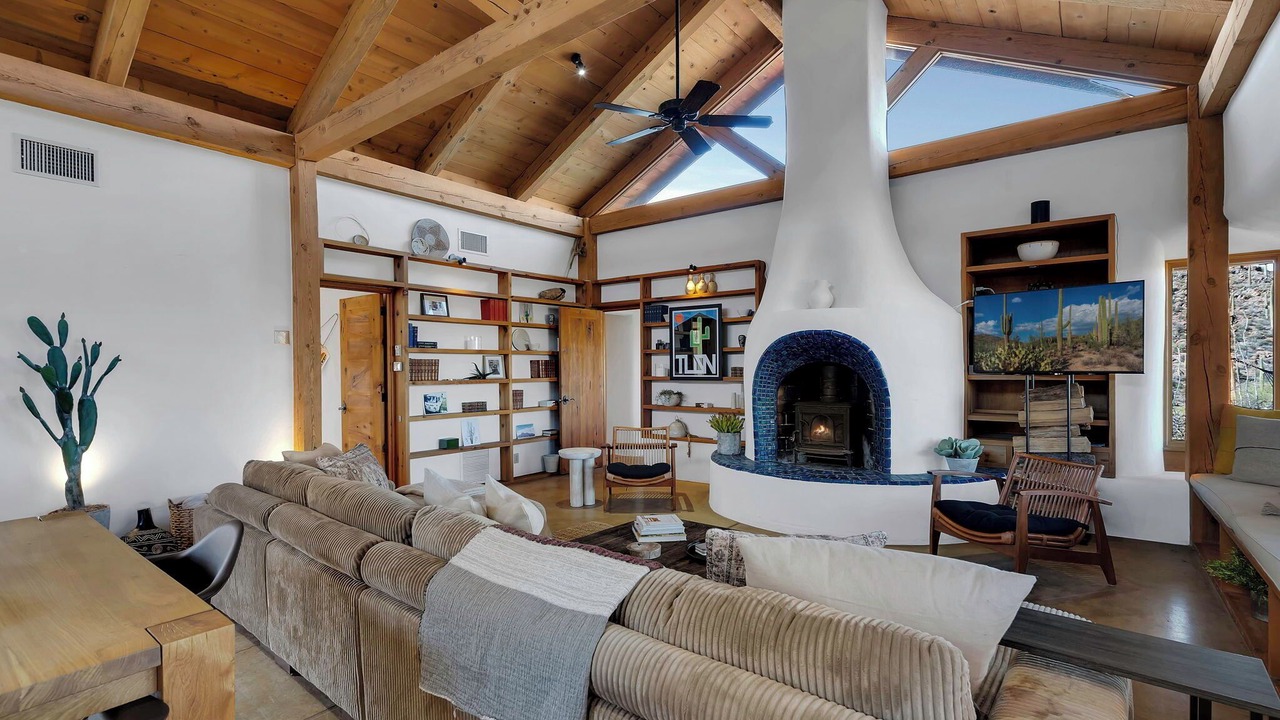 Photo of Livingroom in Tucson