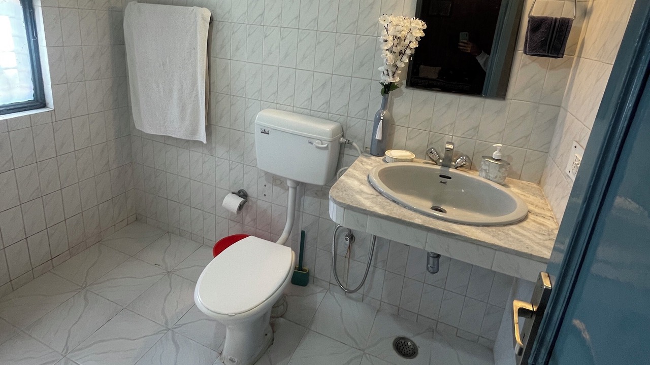 Photo of Bathroom in Sakalana Range