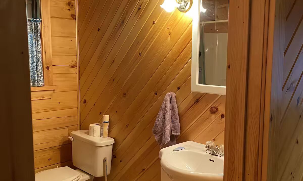 Photo of Bathroom in Mattawana