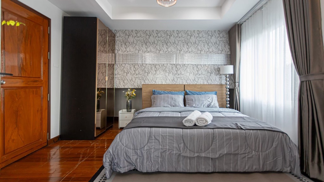 Photo of Bedroom in Phahonyothin