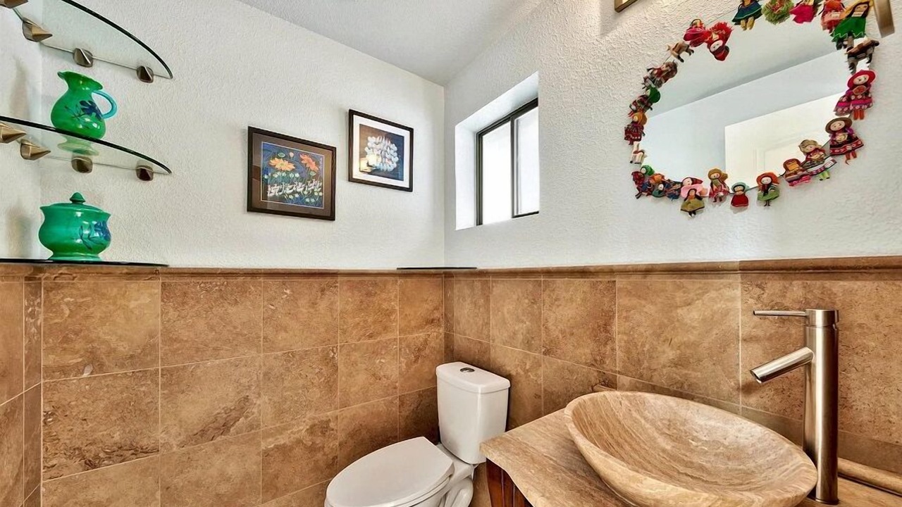 Photo of Bathroom in Round Hill Village