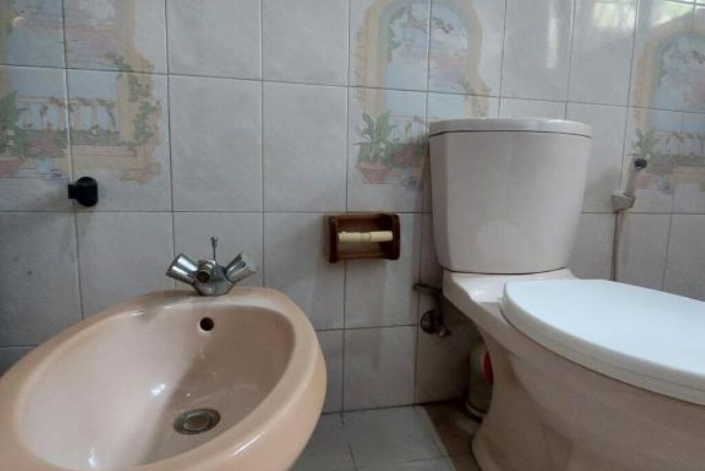 Photo of Bathroom in Kandy