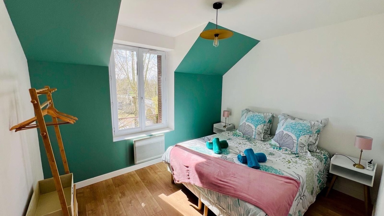 Photo of Bedroom in Nouan-sur-Loire