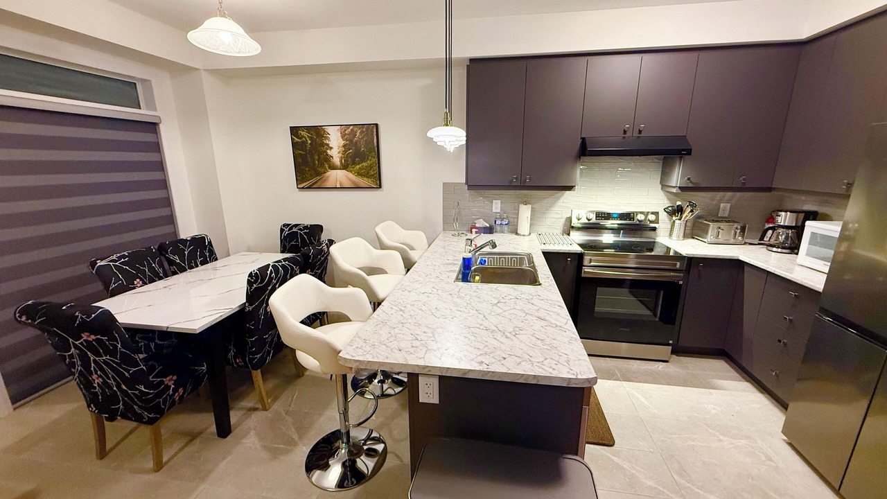 Photo of Kitchen in Thorold