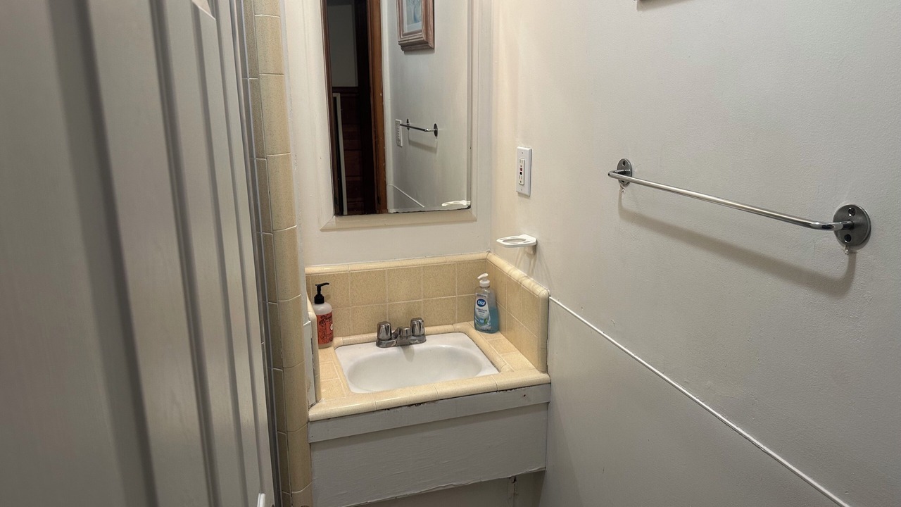 Photo of Bathroom in Old Town