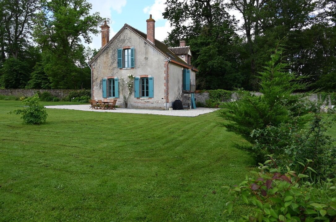 Photo of Outdoor in Dampierre-en-Burly