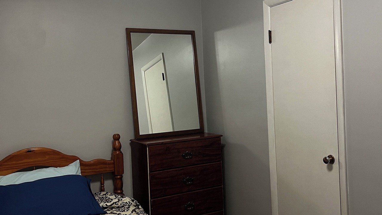 Photo of Bedroom in Hespeler