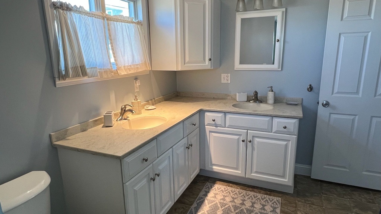 Photo of Bathroom in Matunuck