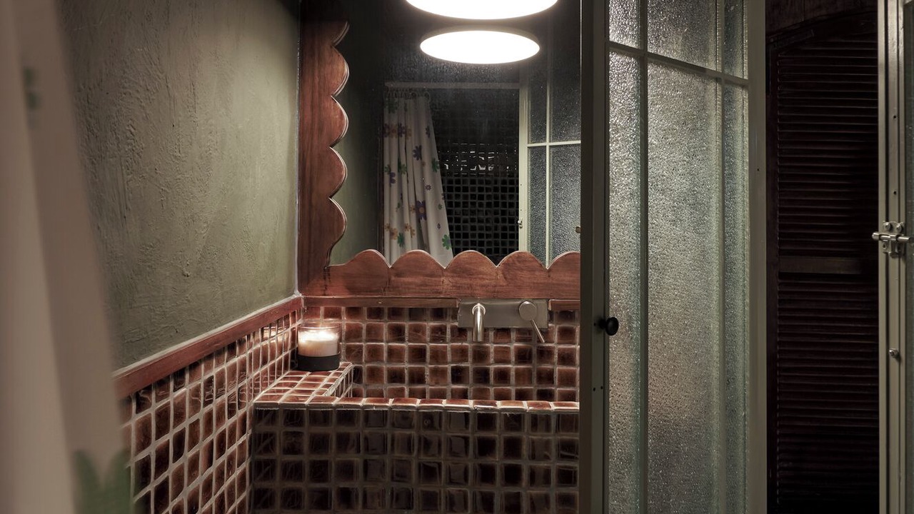 Photo of Bathroom in Hue