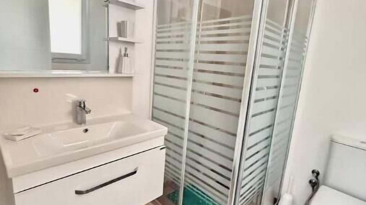 Photo of Bathroom in Bafra