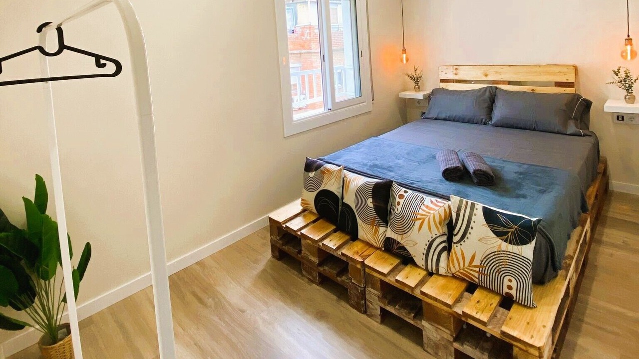Photo of Bedroom in Santa Coloma de Gramenet