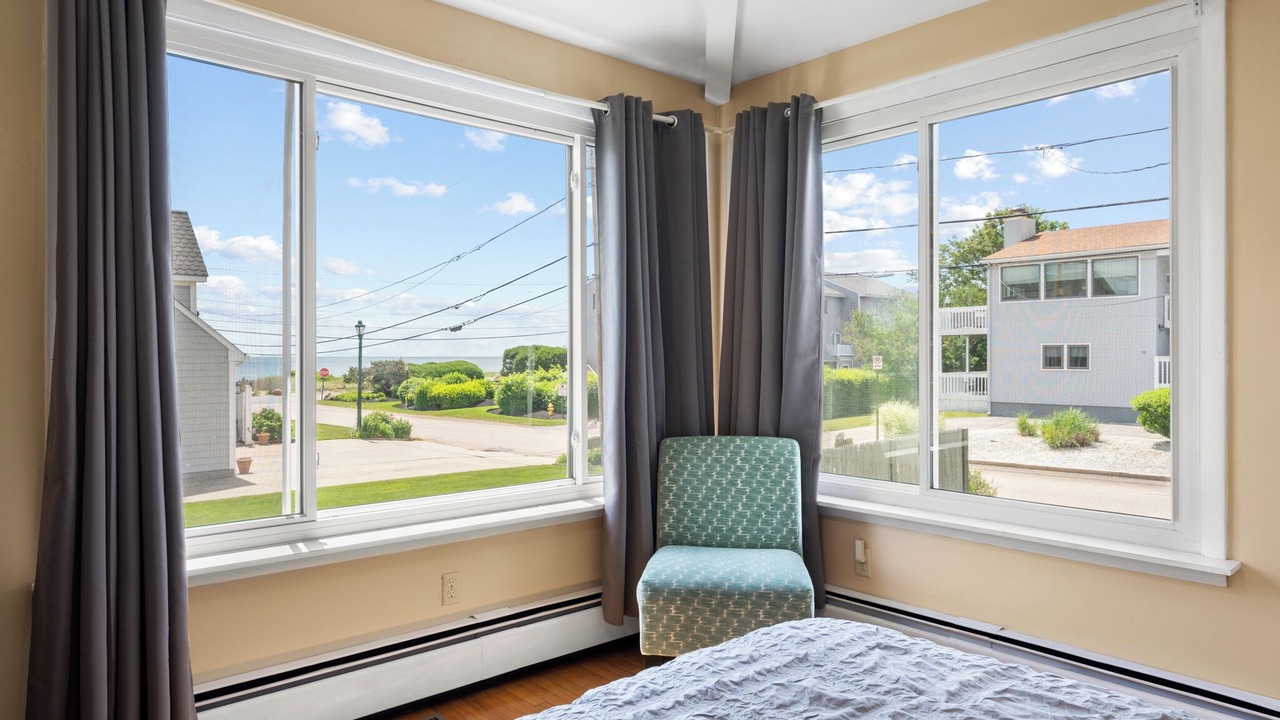 Photo of Bedroom in Eastward Look