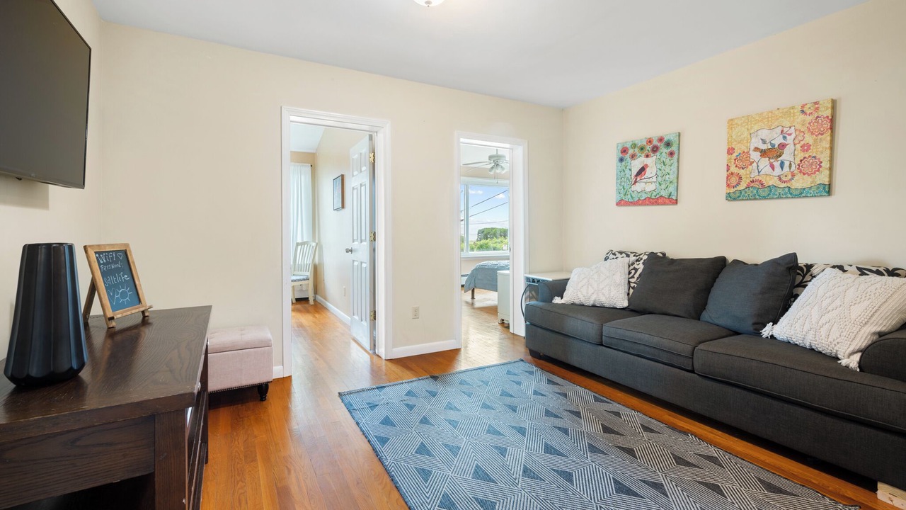 Photo of Bedroom in Eastward Look