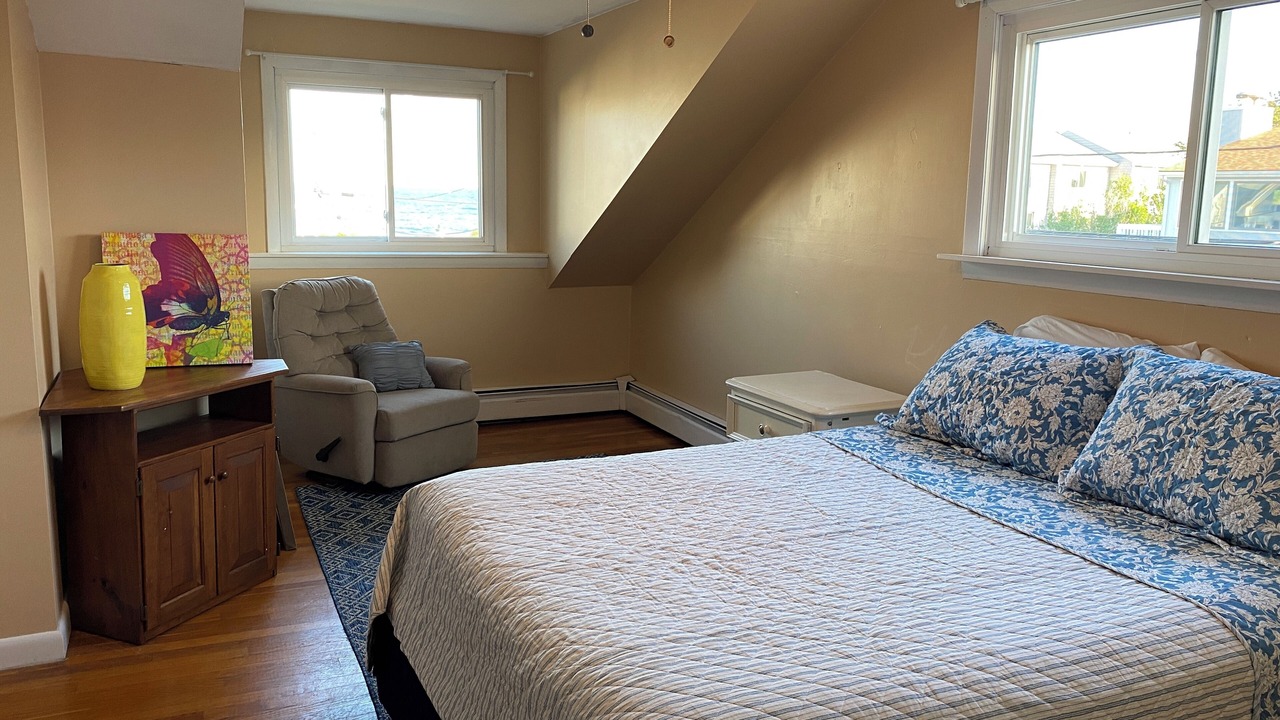 Photo of Bedroom in Eastward Look