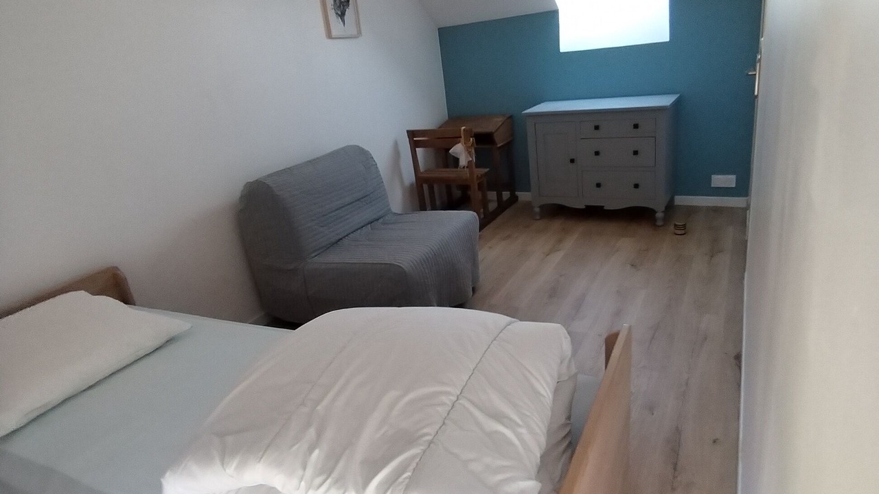 Photo of Bedroom in Saint-Derrien