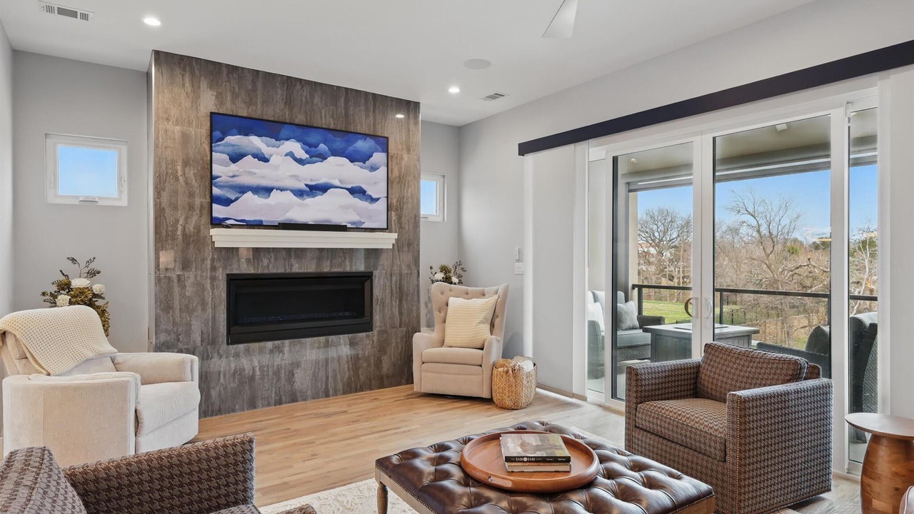 Photo of Livingroom in Flower Mound