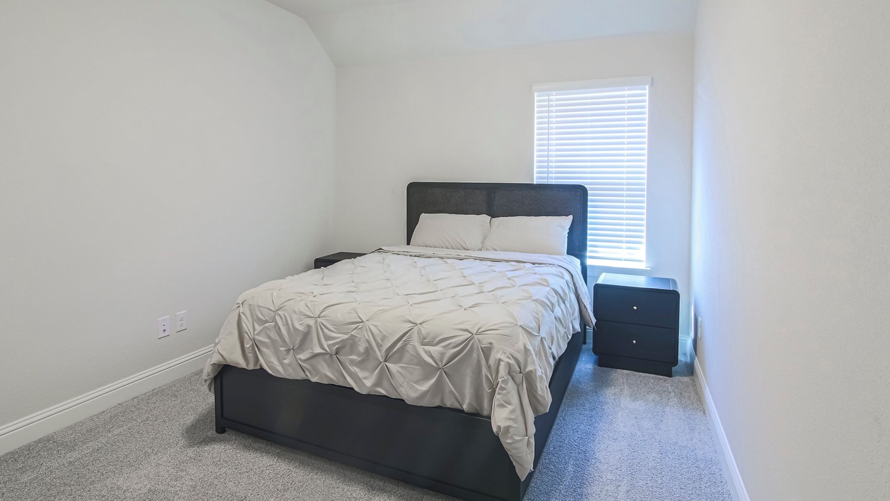 Photo of Bedroom in Midlothian