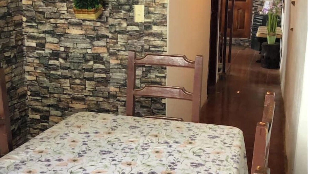 Photo of Bedroom in Tumbaco