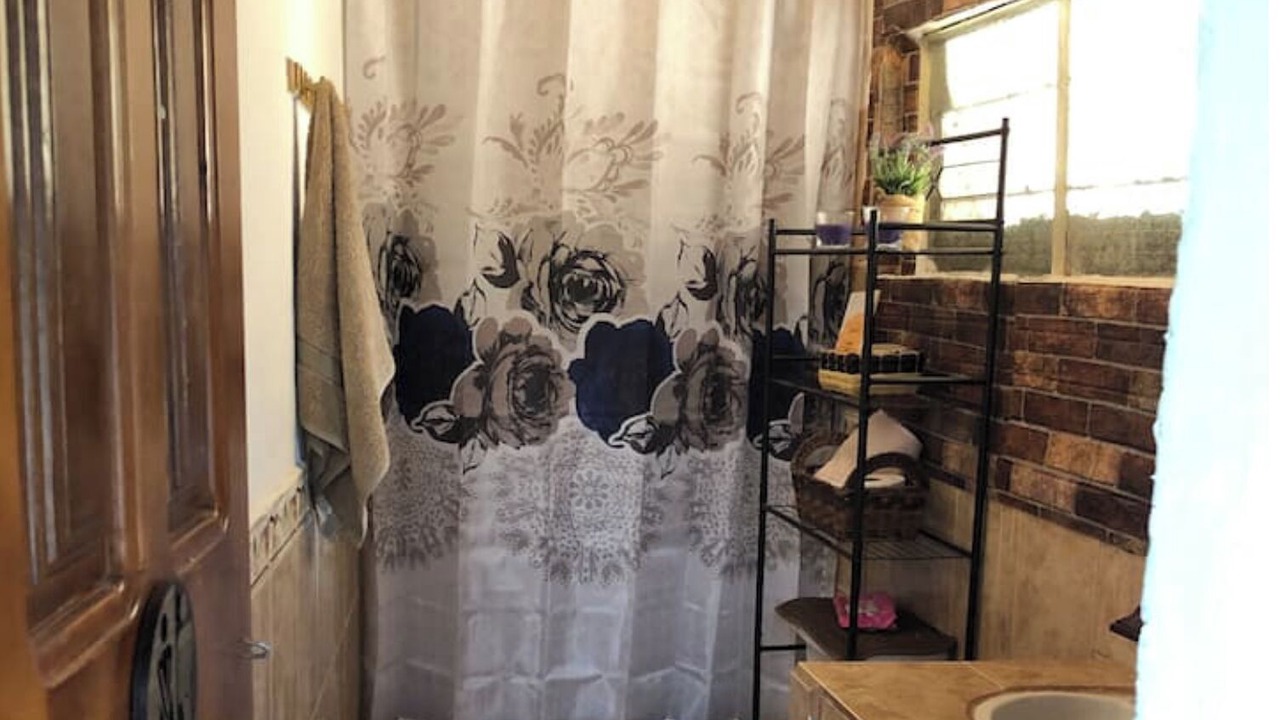 Photo of Bathroom in Tumbaco