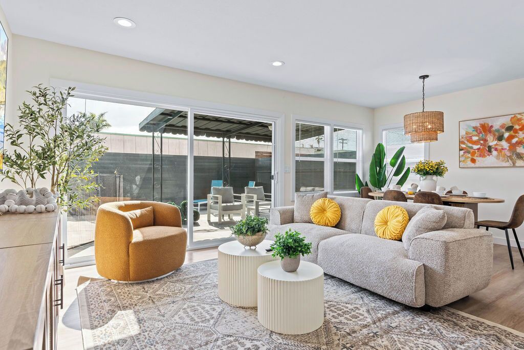 Photo of Livingroom in Hawthorne