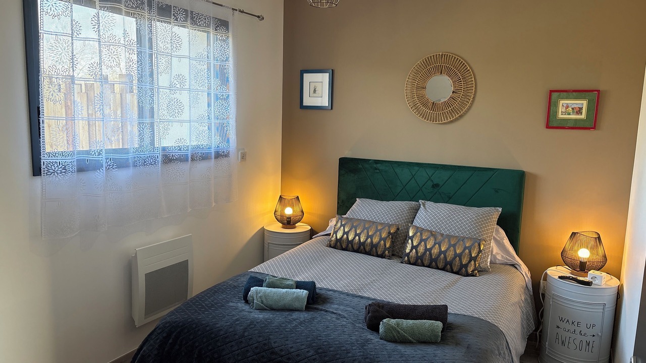 Photo of Bedroom in Gy-en-Sologne