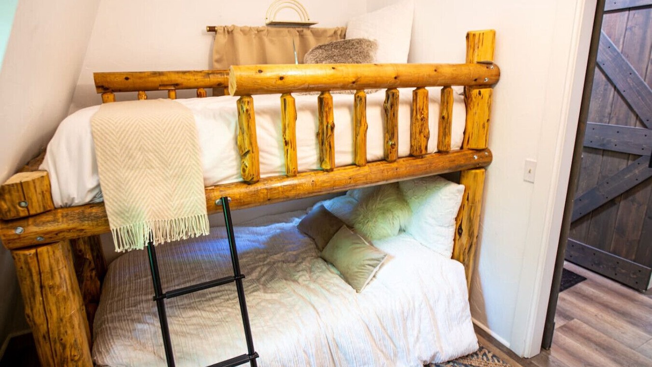 Photo of Bedroom in Mountain