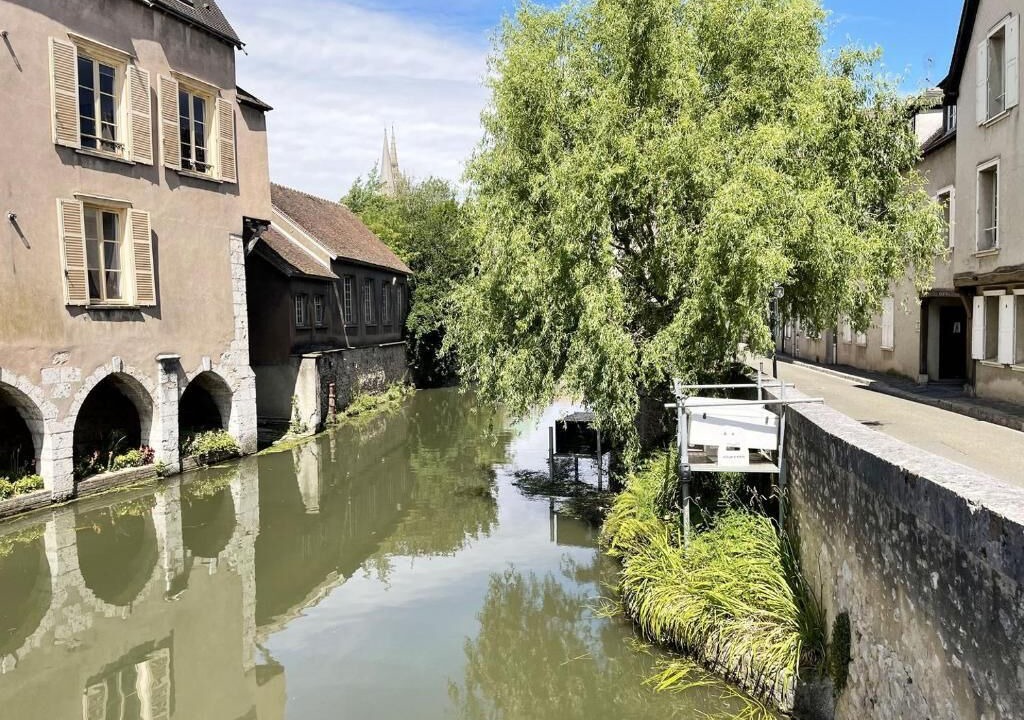 Photo of Others in Chartres