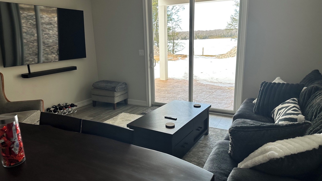 Photo of Livingroom in Townsend