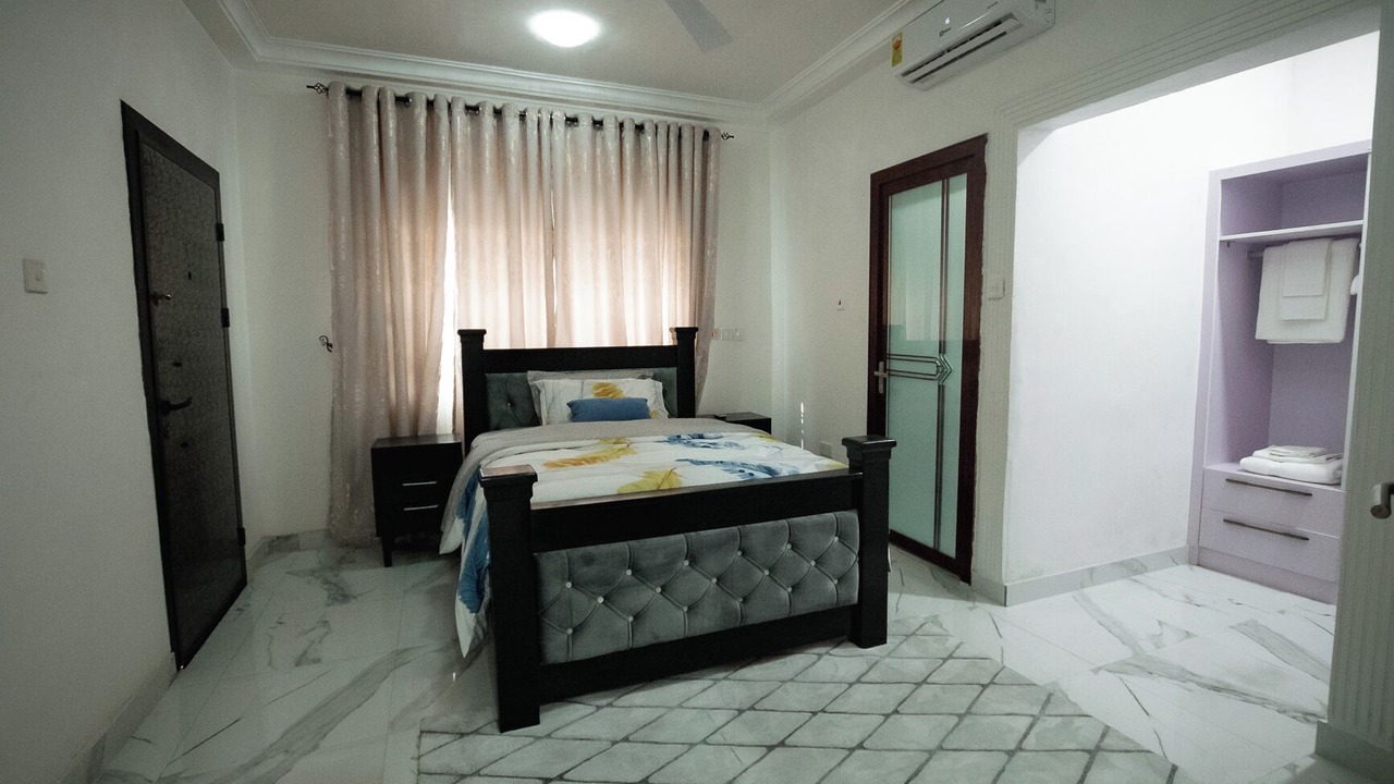 Photo of Bedroom in Adenta