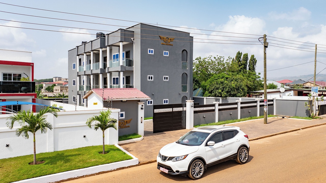 Photo of Outdoor in Adenta