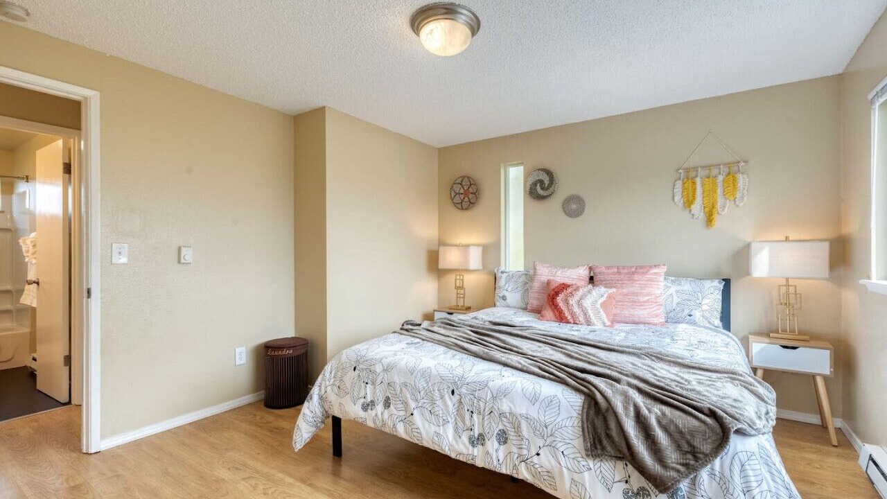 Photo of Bedroom in Highline
